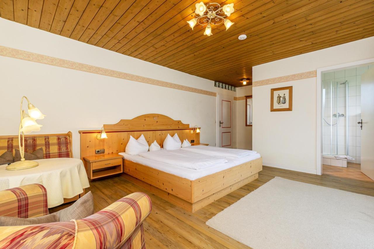 Gaestehaus Menkenbauer روهبولدنغ المظهر الخارجي الصورة